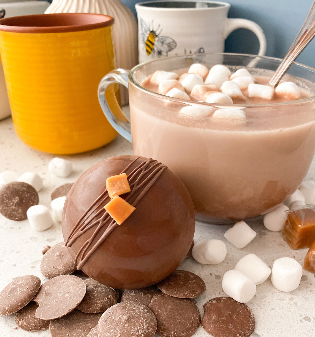 Salted Caramel Hot Cocoa Bomb/Hot Chocolate Bomb